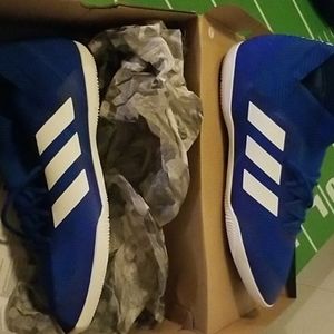 Adidas indoor soccer shoes